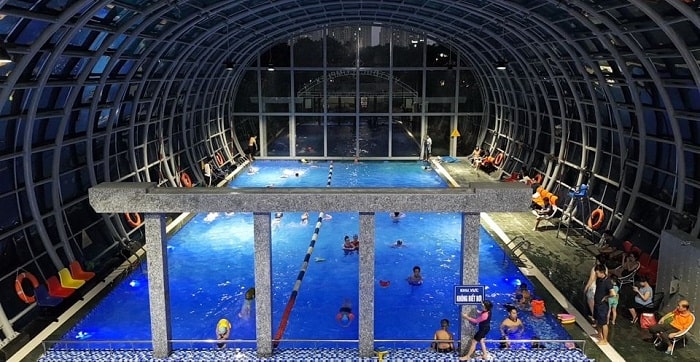 Bể bơi trong nhà Việt Đức Complex